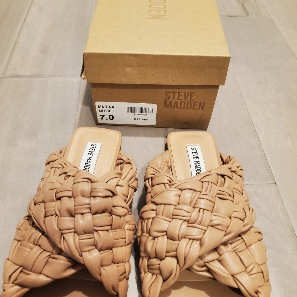 On trend braided sandal